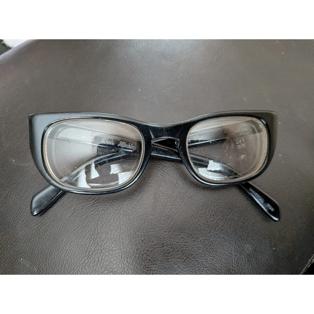 Vintage Universal Black Mens 5 3/4 Eye Glasses Frames 48-22